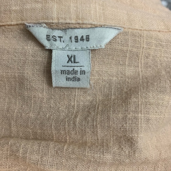 Woman’s 3/4 sleeve blouse - Picture 4 of 6